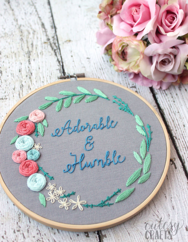 Adorable And Humble Free Floral Wreath Hand Embroidery