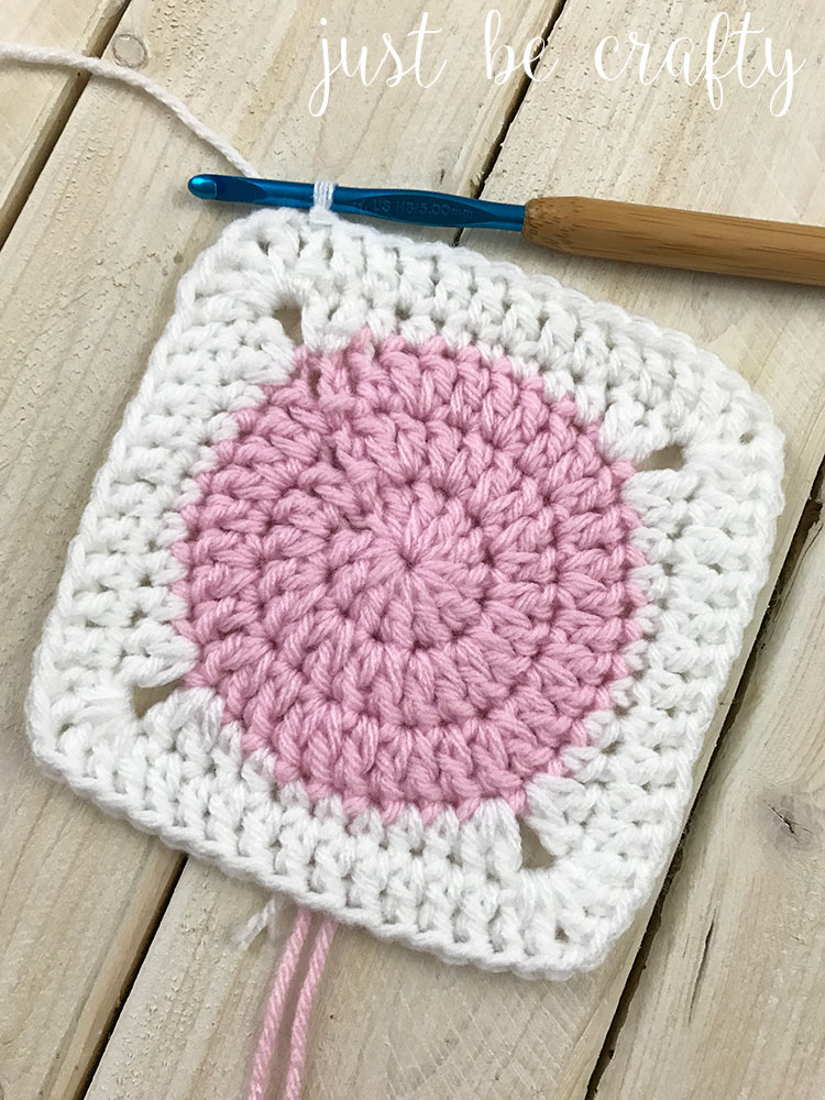 Circle To Square Granny Square Tutorial Free Pattern By 