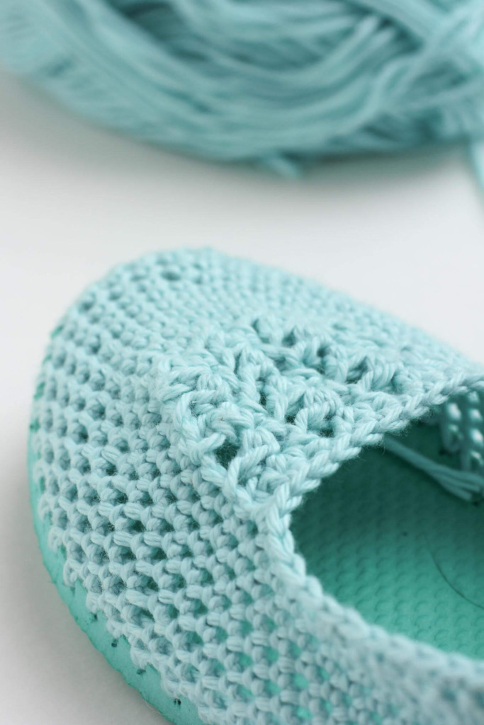 Crochet Slippers With Soles Free Crochet Patten Using