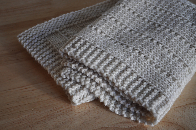 Easy And Free Simply Beautiful Baby Blankets To Knit 