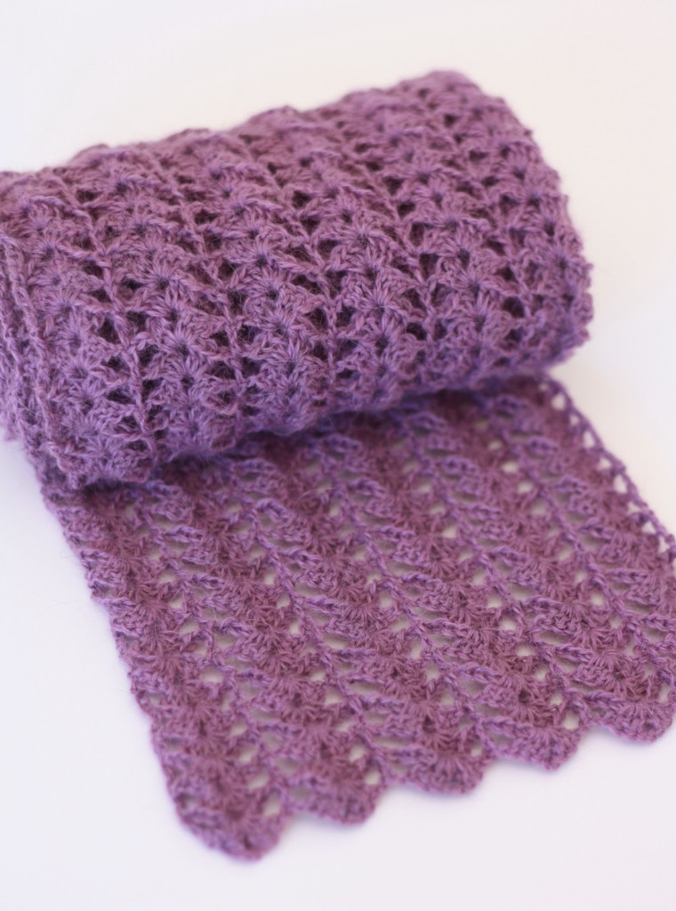 StitchST Crocheted Scarf Free Pattern
