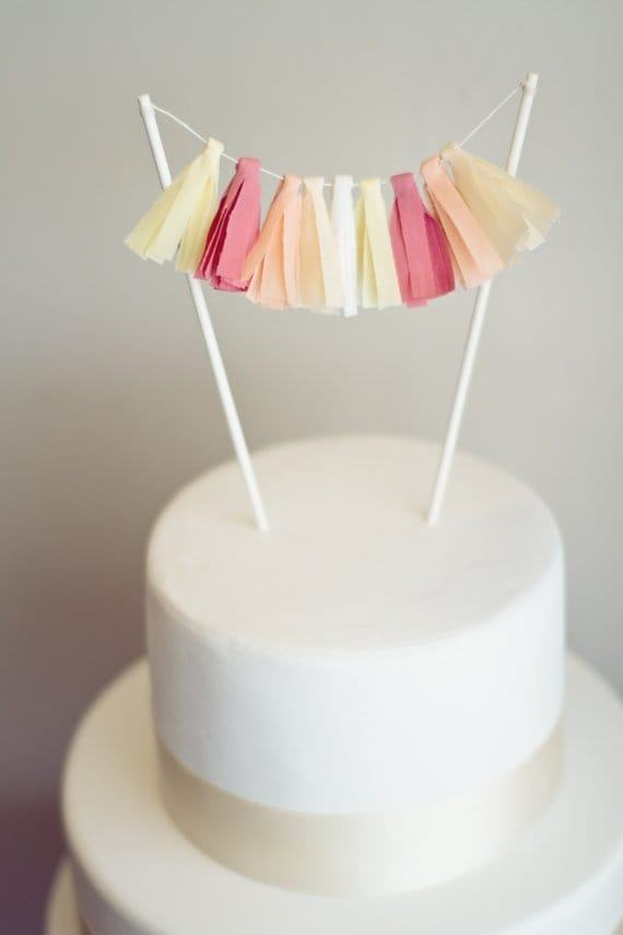 12 Simple Chic DIY Cake Toppers Picklee