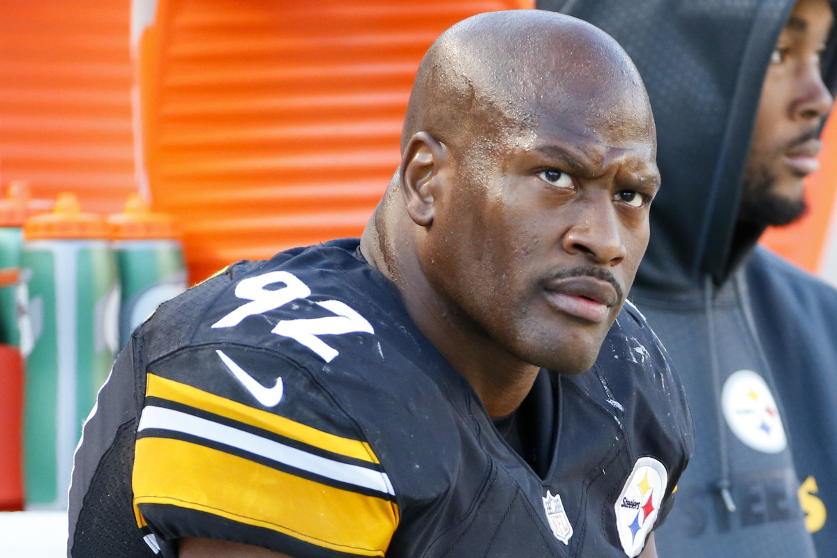 Pittsburgh Steelers James Harrison Back For One More Year 